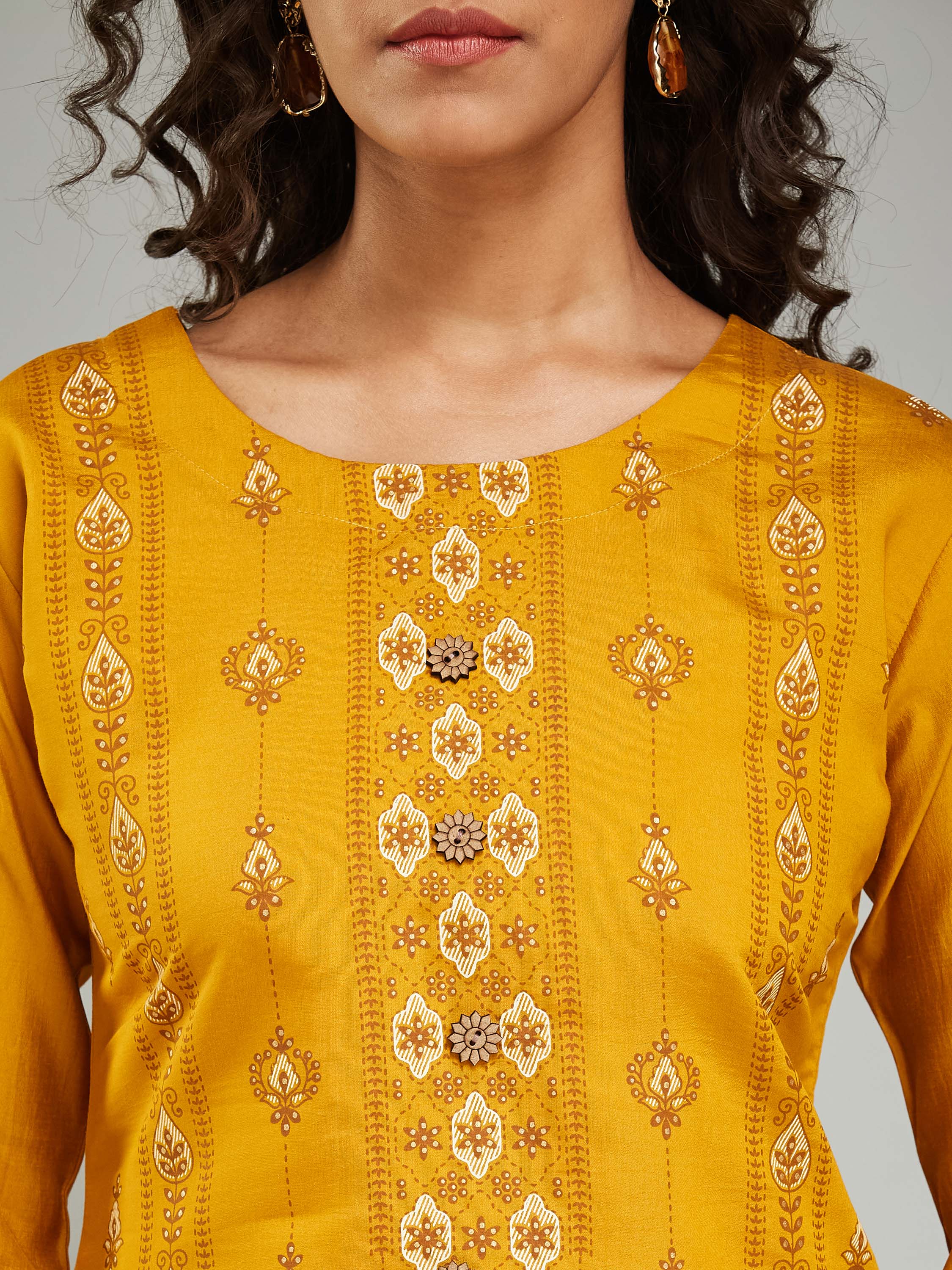 Fumka Women's Viscose Chanderi Kurta Pant Set with Luxe Prints and Contemporary Embellishments