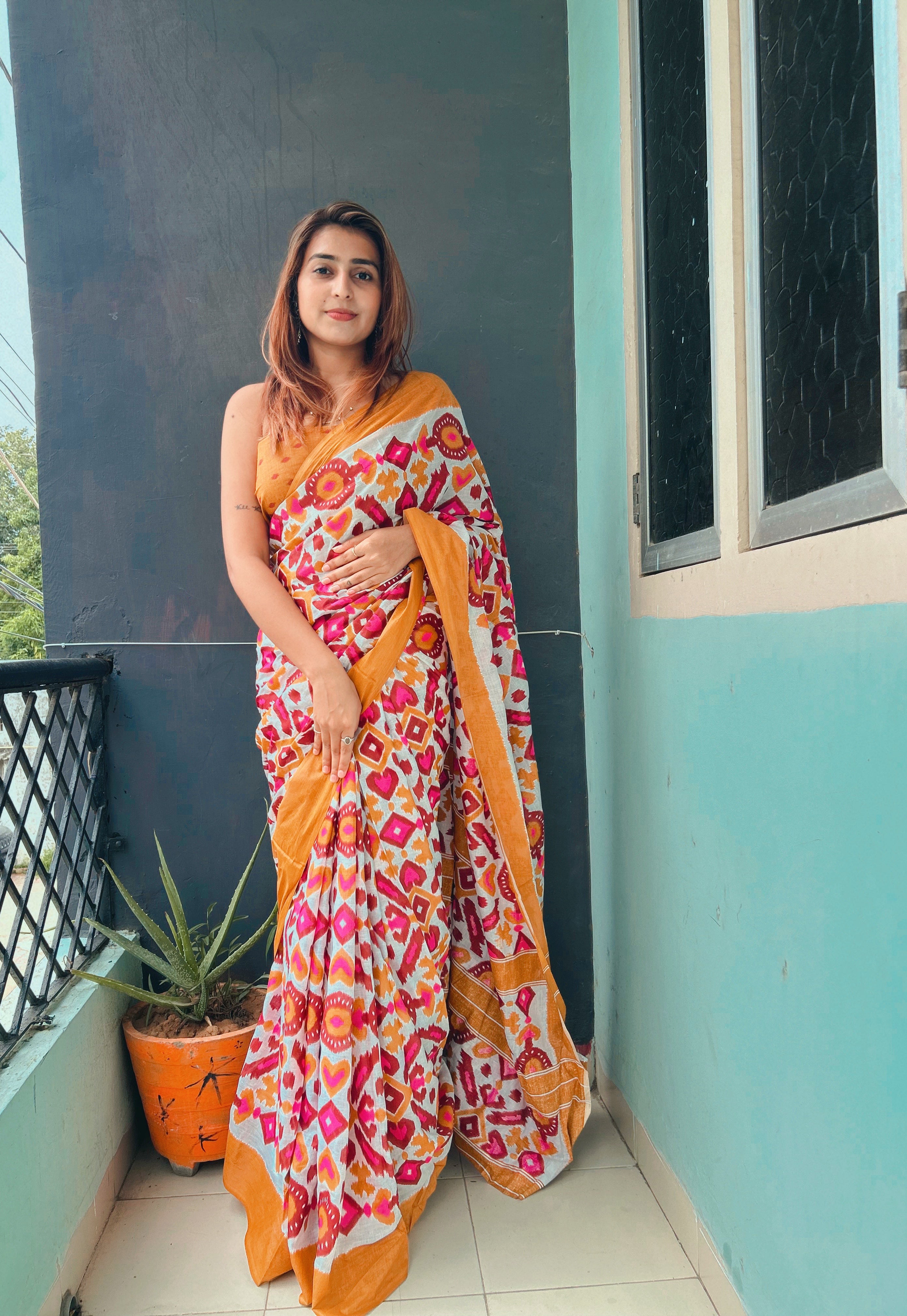 Fumka Handicrafts Women's Ikat Hand Block Print Pure Soft Mulmul Cotton Saree with Blouse Piece