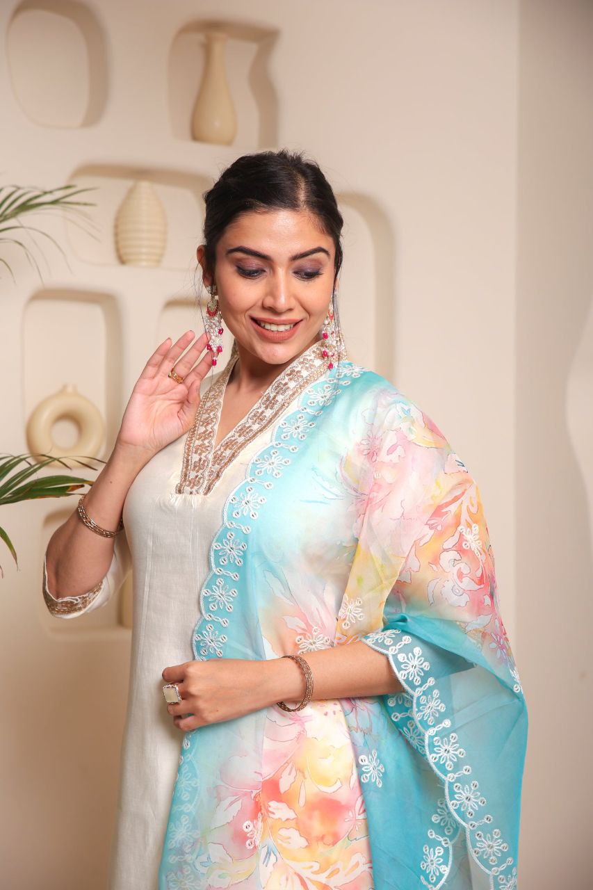 Fumka Chanderi Cotton Kurti Set with Full Inner for a perfect blend of comfort and grace!