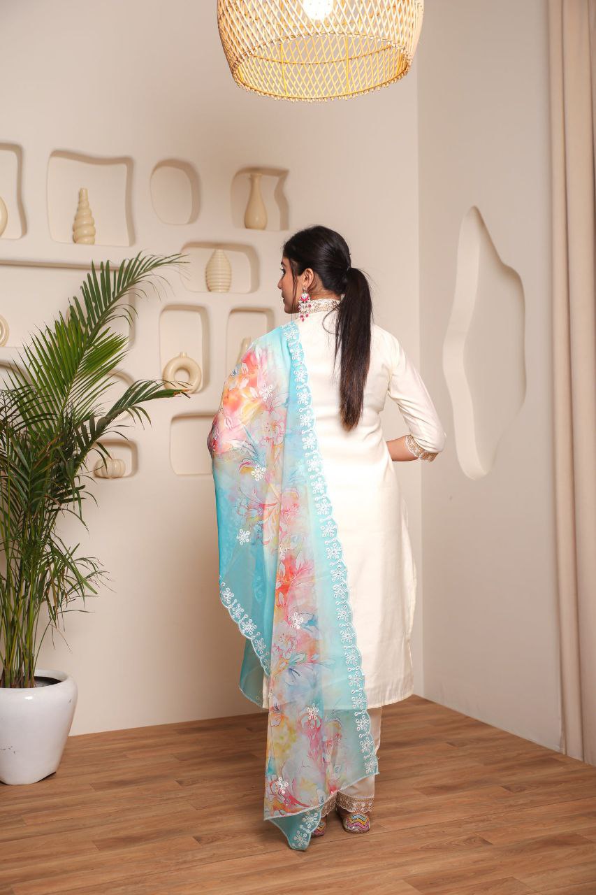 Fumka Chanderi Cotton Kurti Set with Full Inner for a perfect blend of comfort and grace!