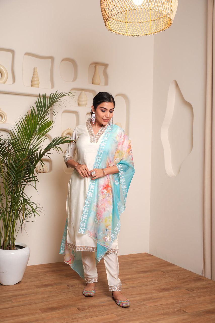 Fumka Chanderi Cotton Kurti Set with Full Inner for a perfect blend of comfort and grace!