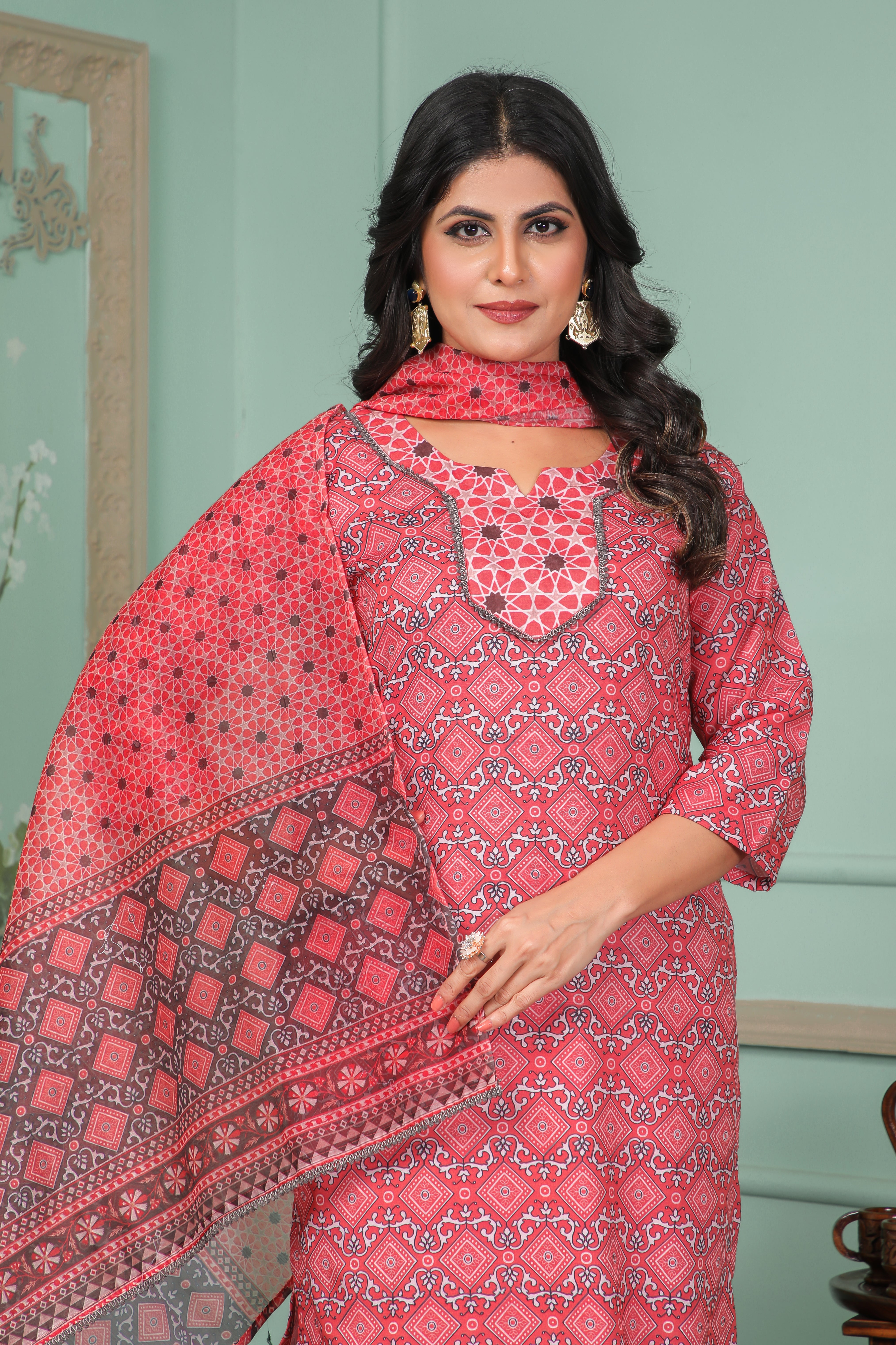 Fumka Rayon Slub Kurti Set with Elegant Printed Design and Matching Bottom – A Perfect Blend of Comfort and Grace!